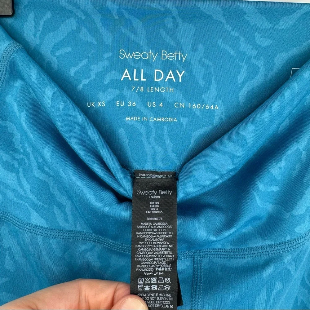 Sweaty Betty size moisture
